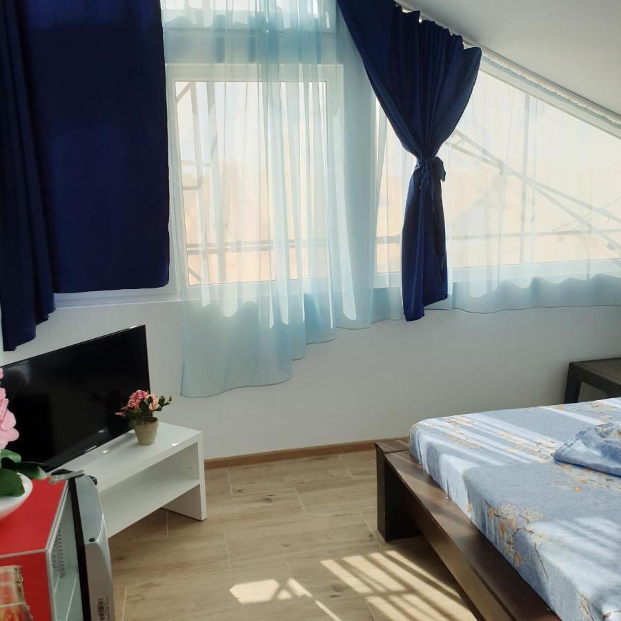 Vila Restaurant Angellys Tuzla Ngoại thất bức ảnh